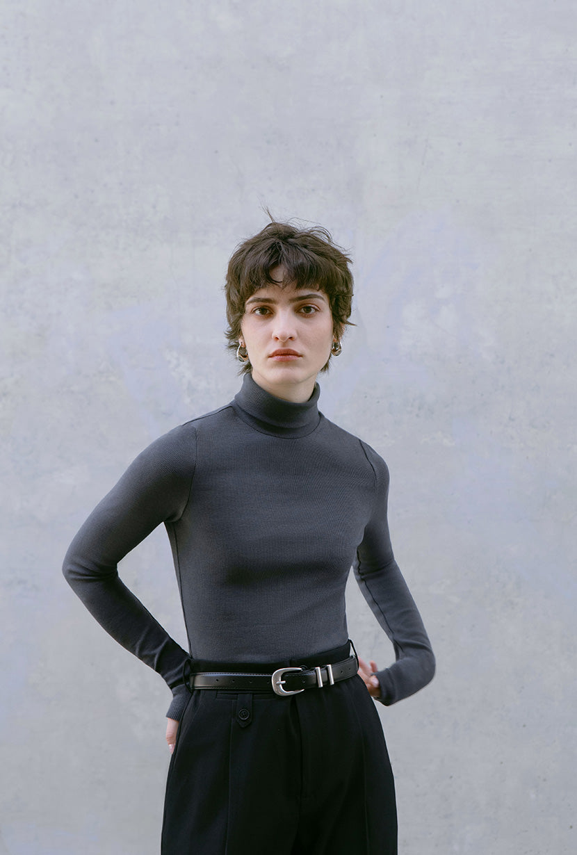 Petite Studio's Freja Cotton Turtleneck in Grey