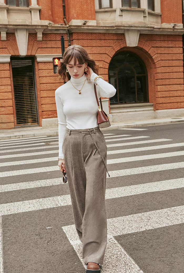 Petite Studio's Silas Wool Pants in Oatmeal 