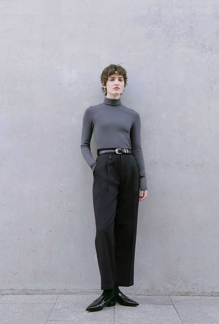 Petite Studio's Andre Pants in Black